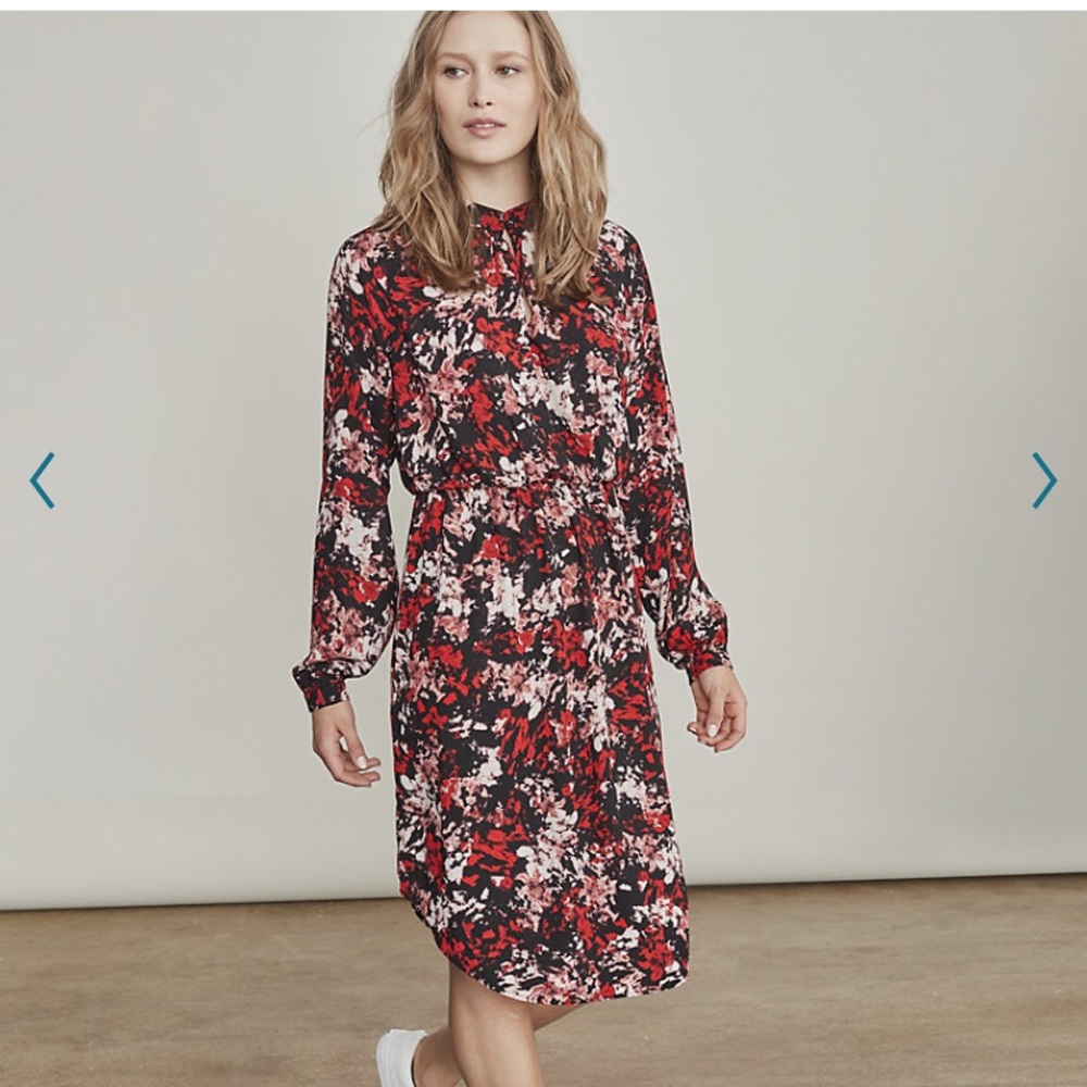 Women's Long sleeve stand collar dress